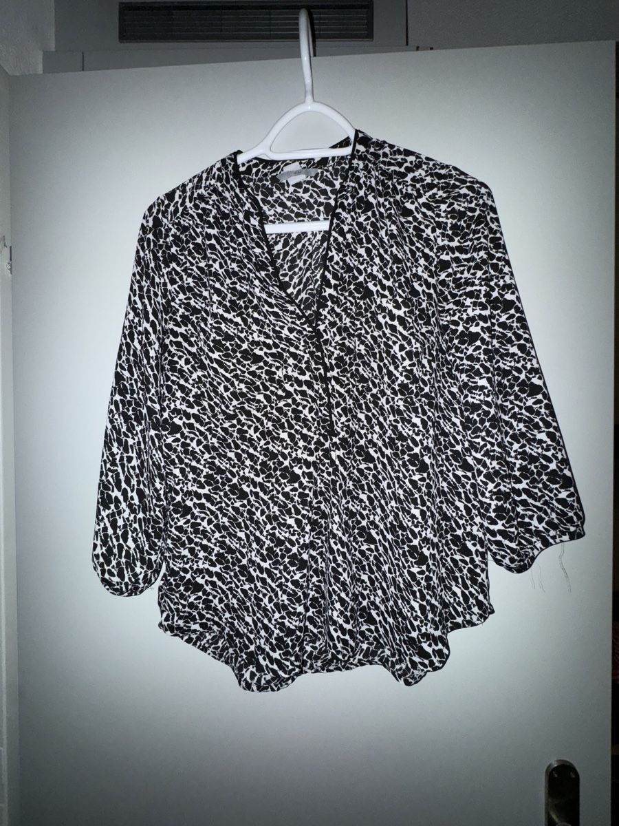 H&M Blusen: Bluse H&M – Gebraucht aus Lachen SZ von nathiisch
