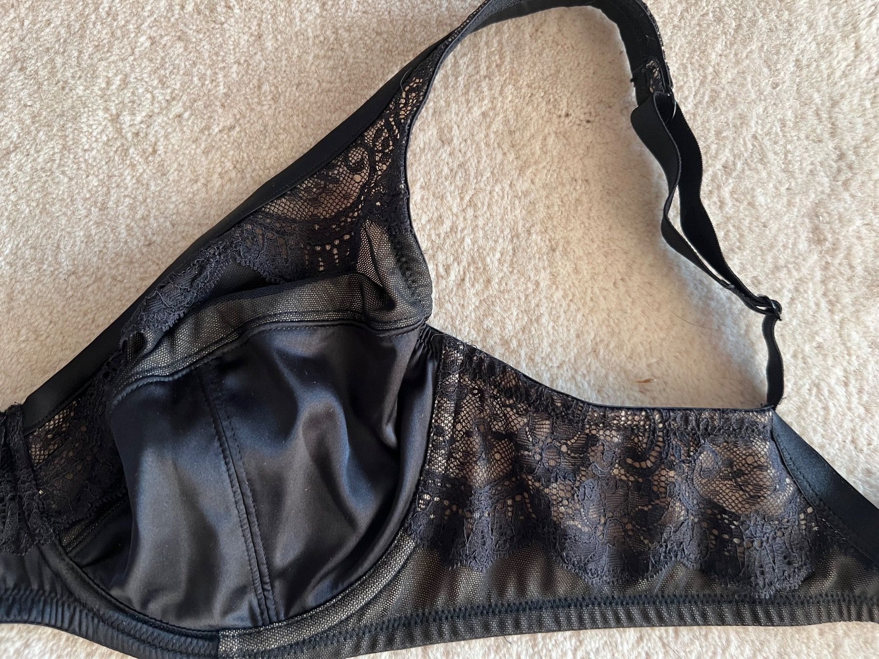 Beldona Altra biancheria intima: BH Beldona schwarz 80 D – Nuovo (secondo la descrizione) da Horgen venduto da Hpunto 1
