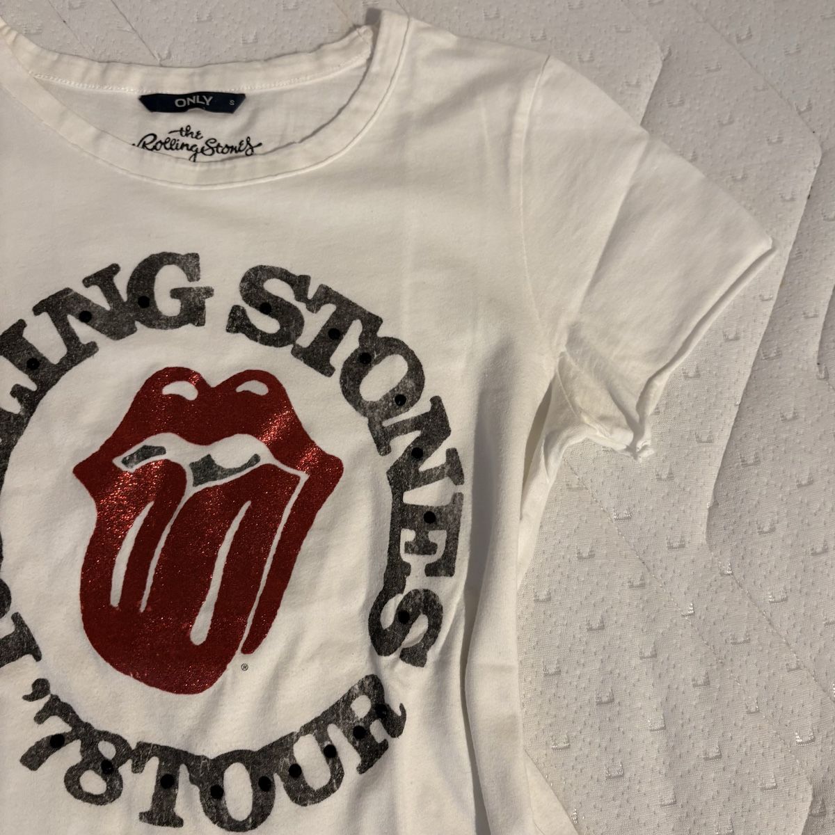 Only T-Shirts: Weisses Rolling Stones T-Shirt – Neu (gemäss Beschreibung) aus Brünisried von Livtsukki2ndHand 4