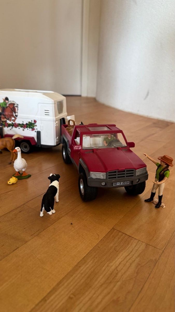 Schleich Giocattoli: Schleichset mit Jeep und Anhänger – Usato da Grüningen venduto da diking06 1