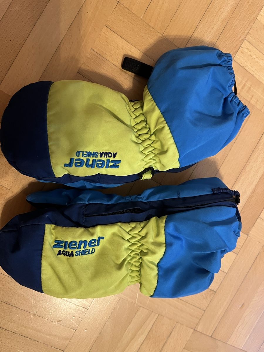 Ziener Handschuhe & Handstulpen: Ziener Fäustlinge Grösse 110 – Gebraucht aus Heiden von dajana23 2