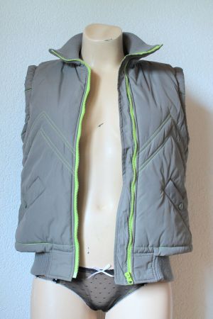Vacuum * warme WESTE mit Strickbund Oliv  36/38  S/M