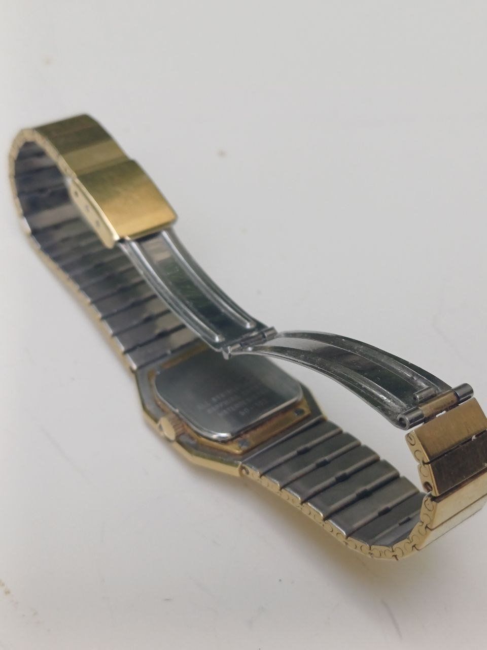 Swiss Montres: Eska Diamond Schweizer Uhr – D'occasion à Bern par Yunkom 6