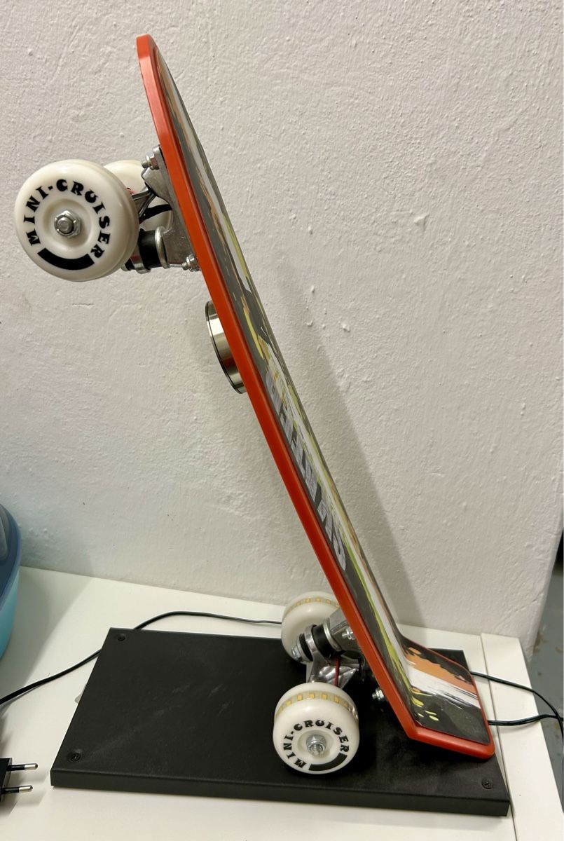 Skateboards: Skateboard LED Lampe – Neuf (Voir description) à Muttenz par cho_xj52 1