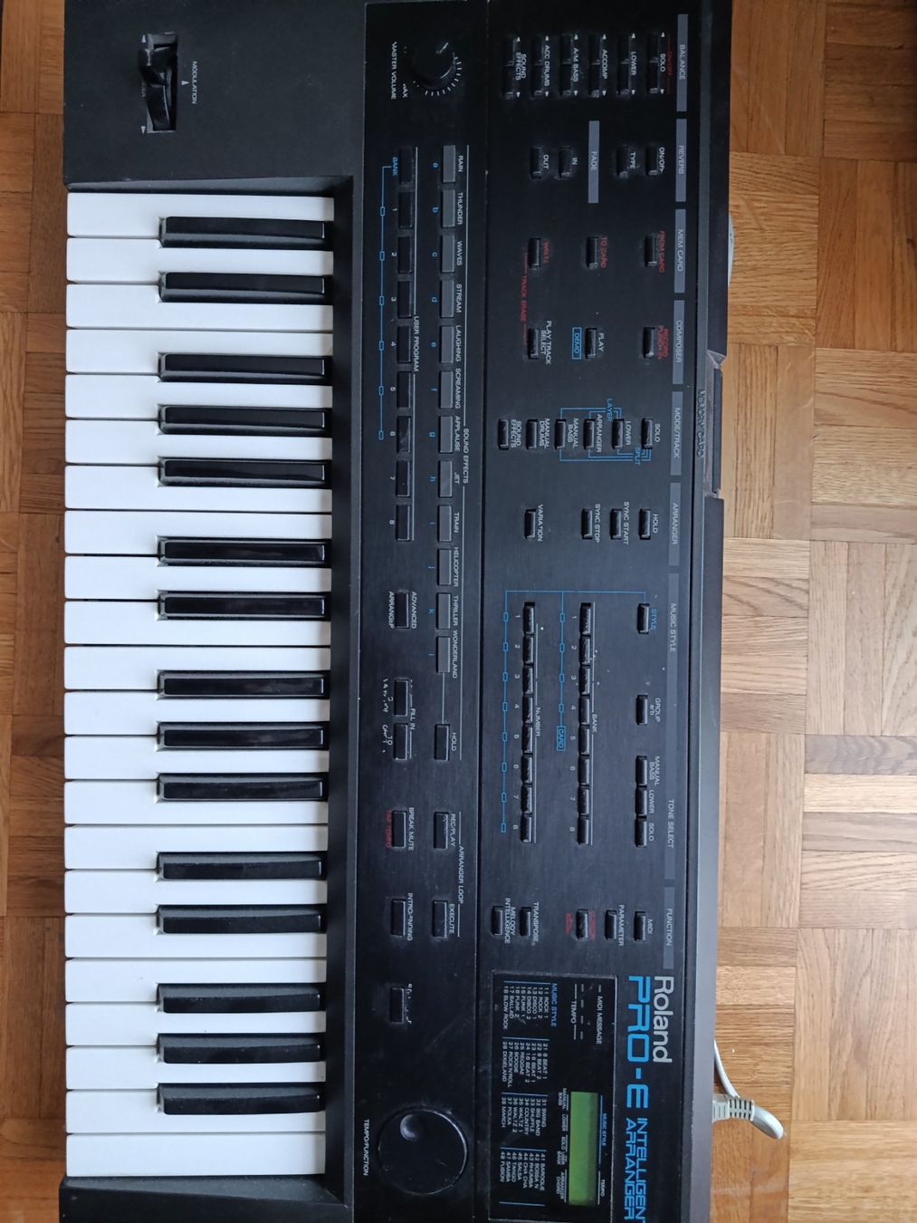 Roland Instruments de musique: Roland Pro-E – D'occasion à Sion par norns