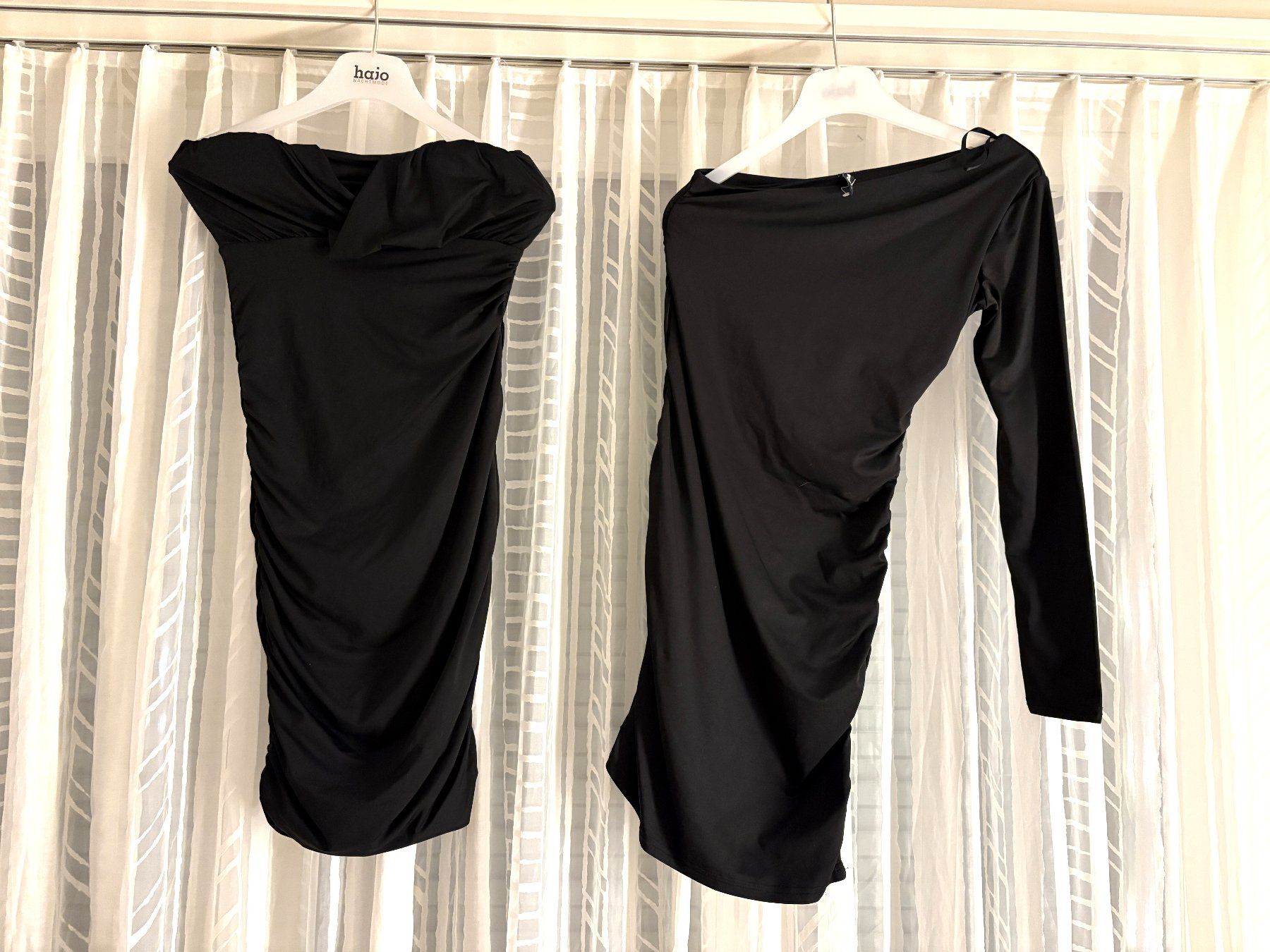 Vestiti: Damenkleider 2 Stück Grösse S/M – Nuovo (secondo la descrizione) da Glattbrugg venduto da Ariel012