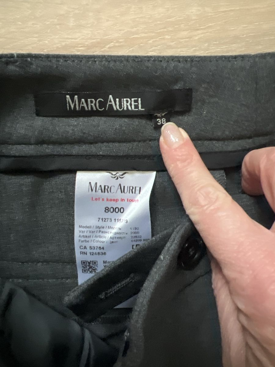 Completi & Tailleur: Marc Aurel Anzug grau – Nuovo (secondo la descrizione) da Wittinsburg venduto da redrose296 4