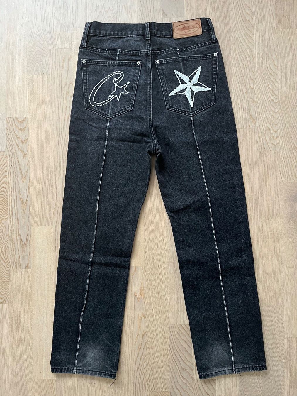Corteiz Pantaloni: Corteiz Jeans – Usato da St. Gallen venduto da Nickat