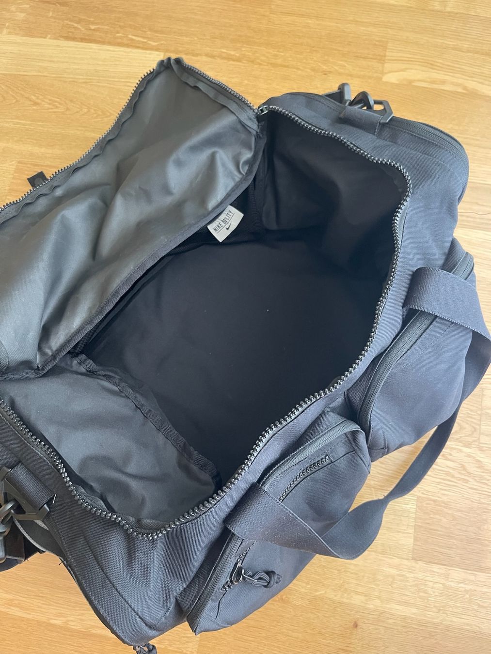 Taschen: Sac de sport Nike – Gebraucht aus Lucens von lisacc 1