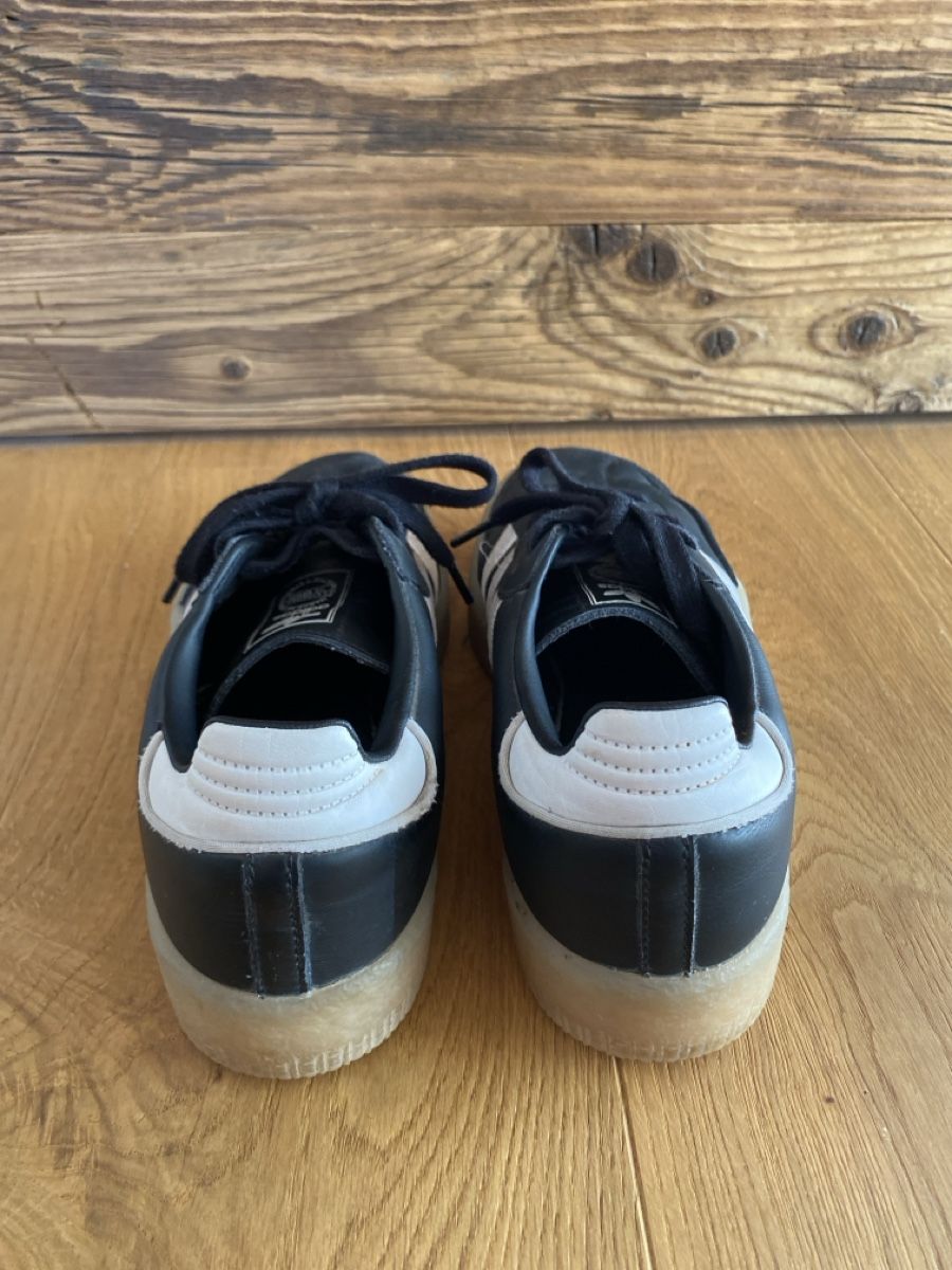 Adidas Damenschuhe: Baskets Adidas Samba T. 39 1/3 – Gebraucht aus Riaz von lae_w8v5 3