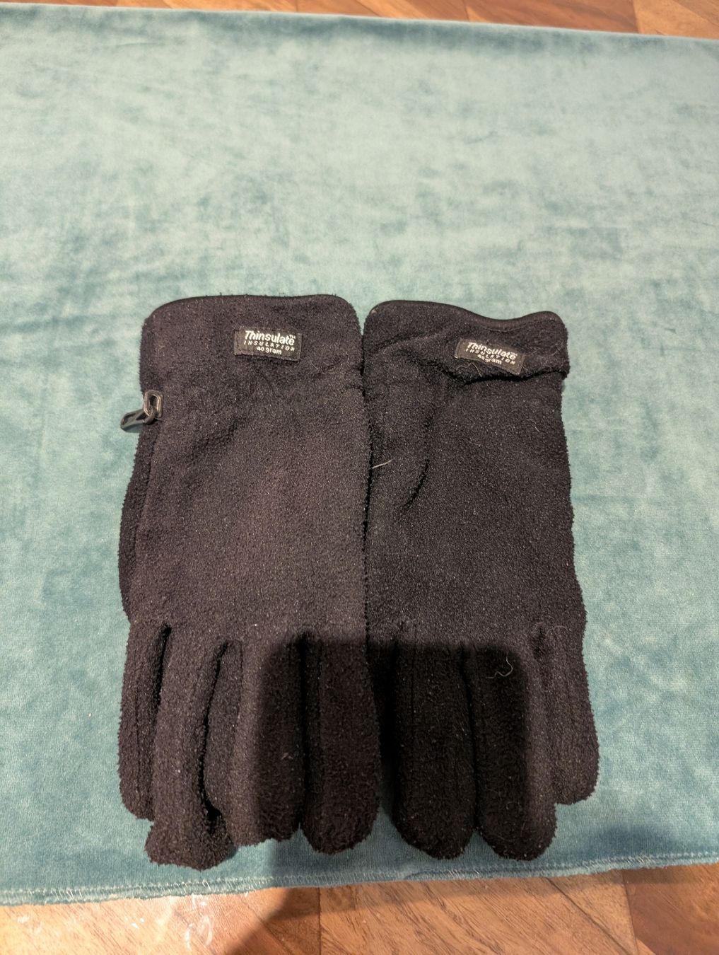 Guanti & manicotti: Thinsulate Winterhandschuhe, warm, schwarz, Grösse M – Usato da Staffelbach venduto da Gaetano.CH 1