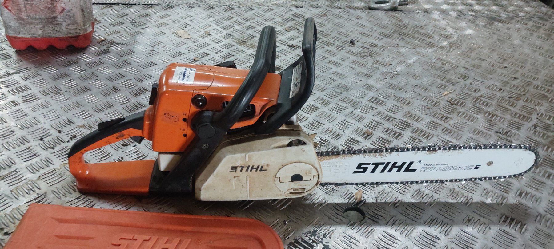 Stihl Seghe: Stihl Benzinkettensäge MS 250C – Usato da Buch am Irchel venduto da pwe_6kpn 1