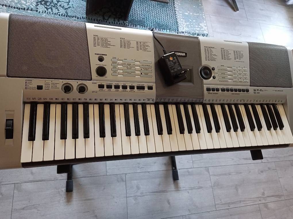 Strumenti musicali: Keyboard – Usato da Villmergen venduto da MariaH0102 1