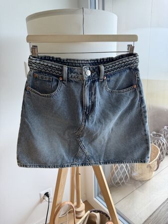 ☀️Jupe en jean H&M taille 38☀️
