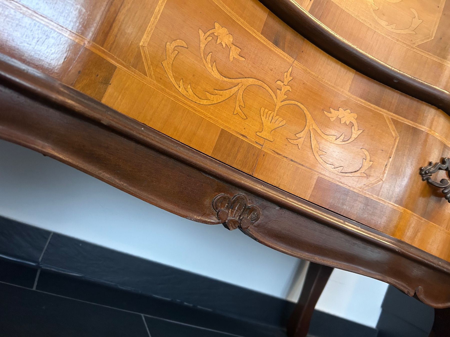 Cassettiere: Schreibkommode Louis-XV Stil mit Intarsien – Usato da Sins venduto da rox_jl59 8