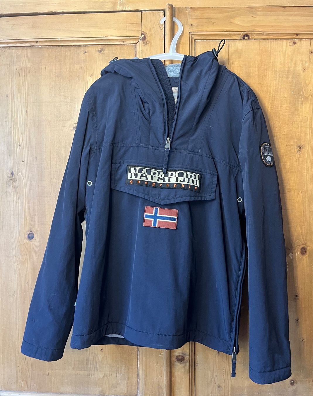 Napapijri Jacken: Giacca Napapijri XS – Gebraucht aus Maroggia von ureiun