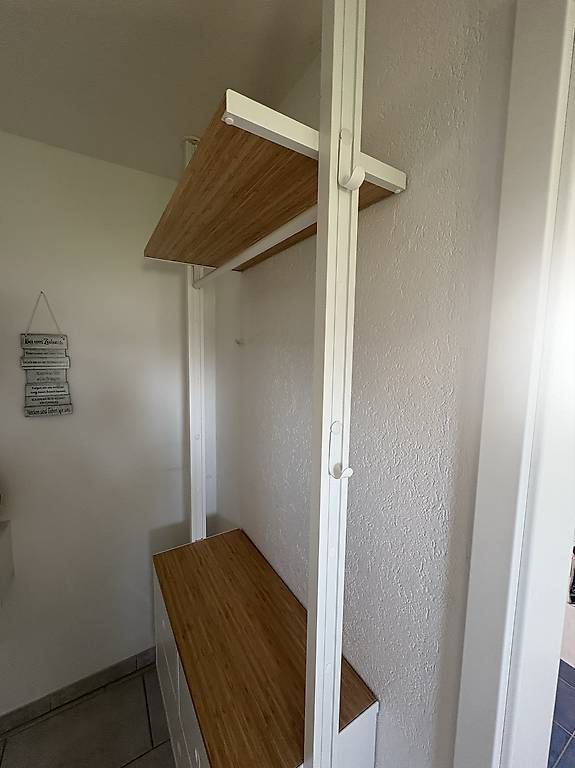 Guardaroba: Garderobe ELVARLI – Usato da Berikon venduto da Murphyslaw 1