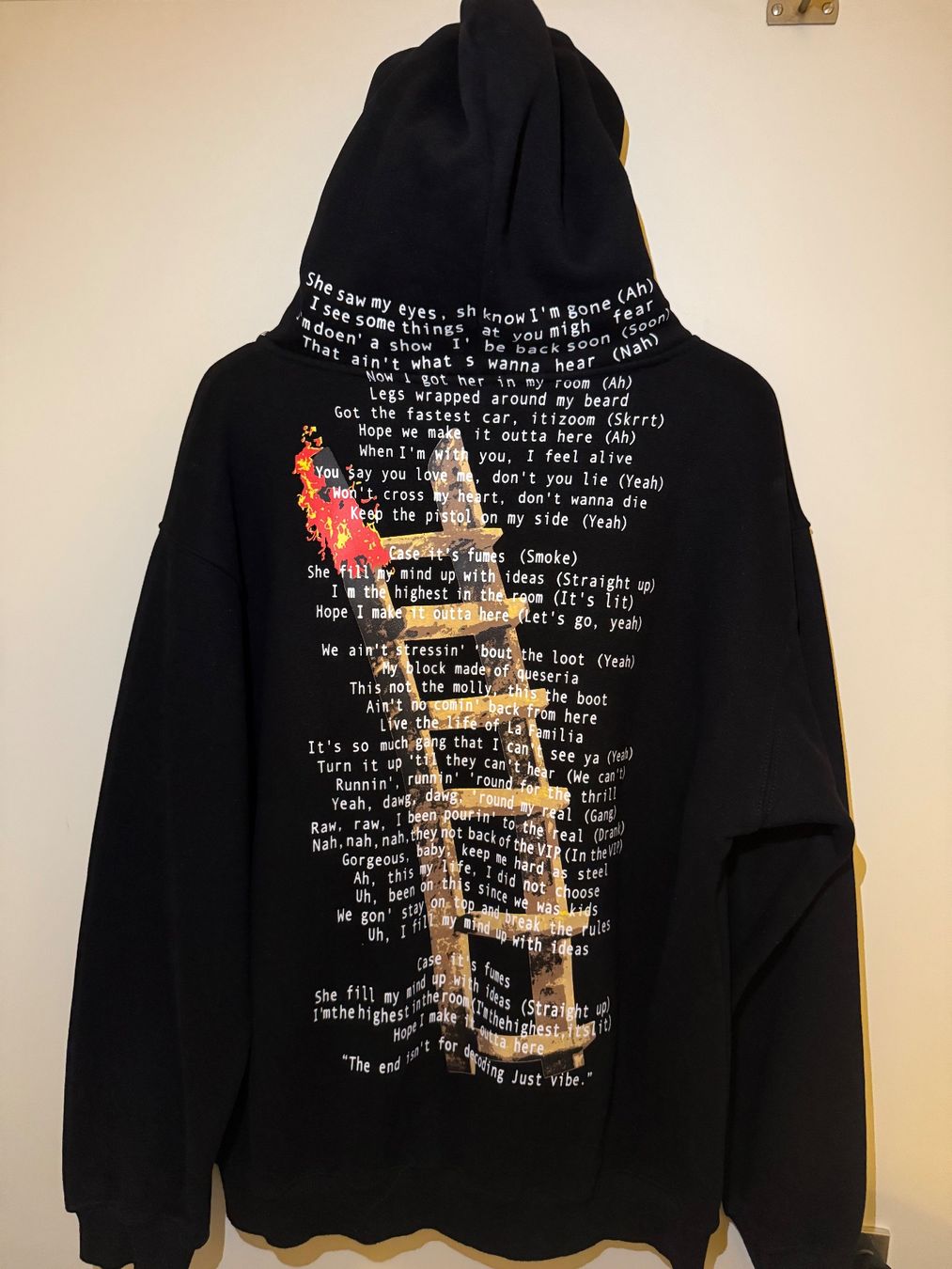 Maglioni & Felpe: Pull TRAVIS SCOTT - HIGHEST IN THE ROOM – Usato da La Tour-de-Peilz venduto da giu_l5z5 6