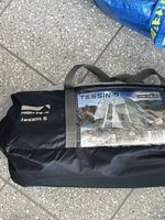 2 Zelte + 4 Schlafsäcke + 2 Matten
