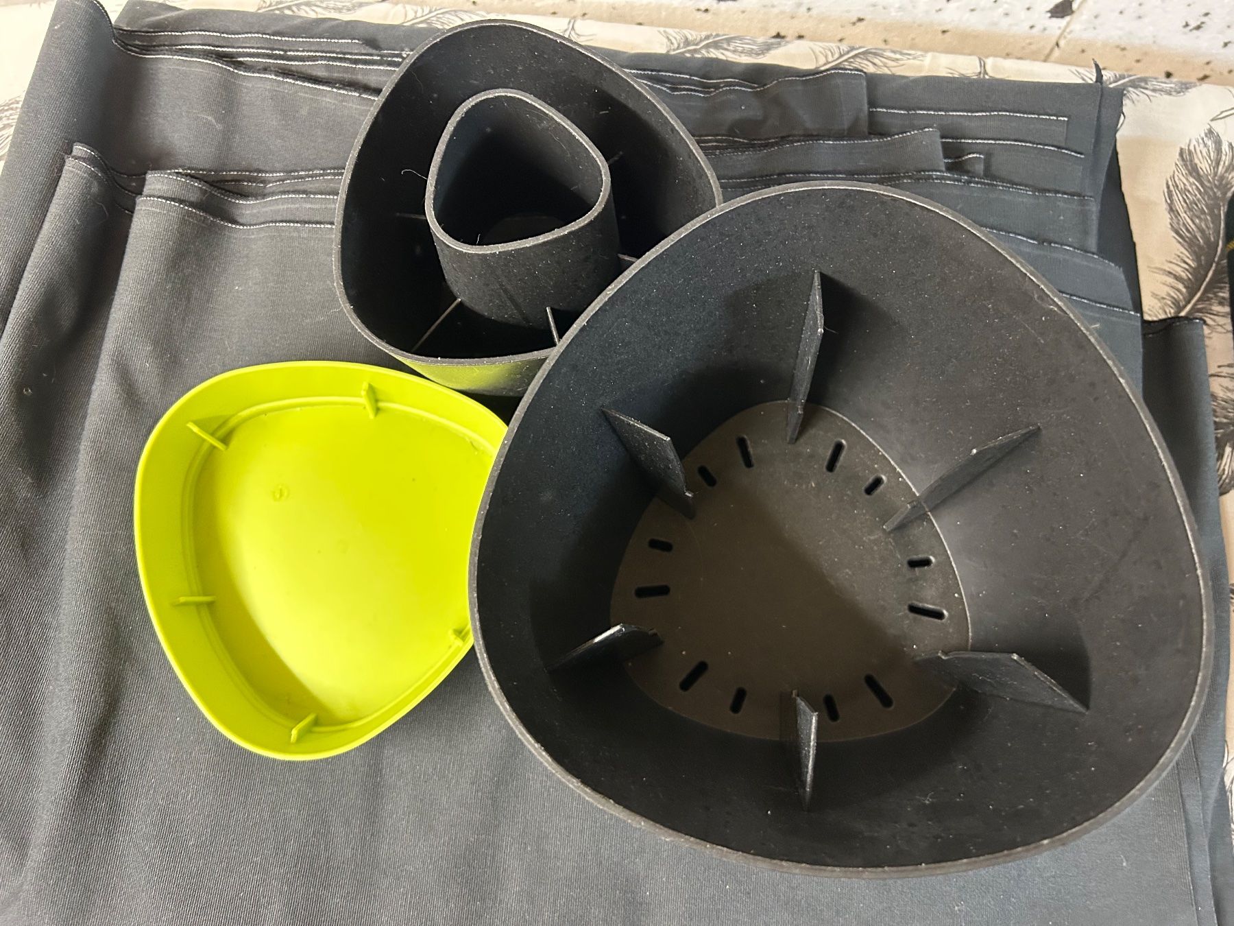 Tupperware Behälter & Ähnliches: Tupperware Besteckhalter – Gebraucht aus Obergösgen von Andre118 2