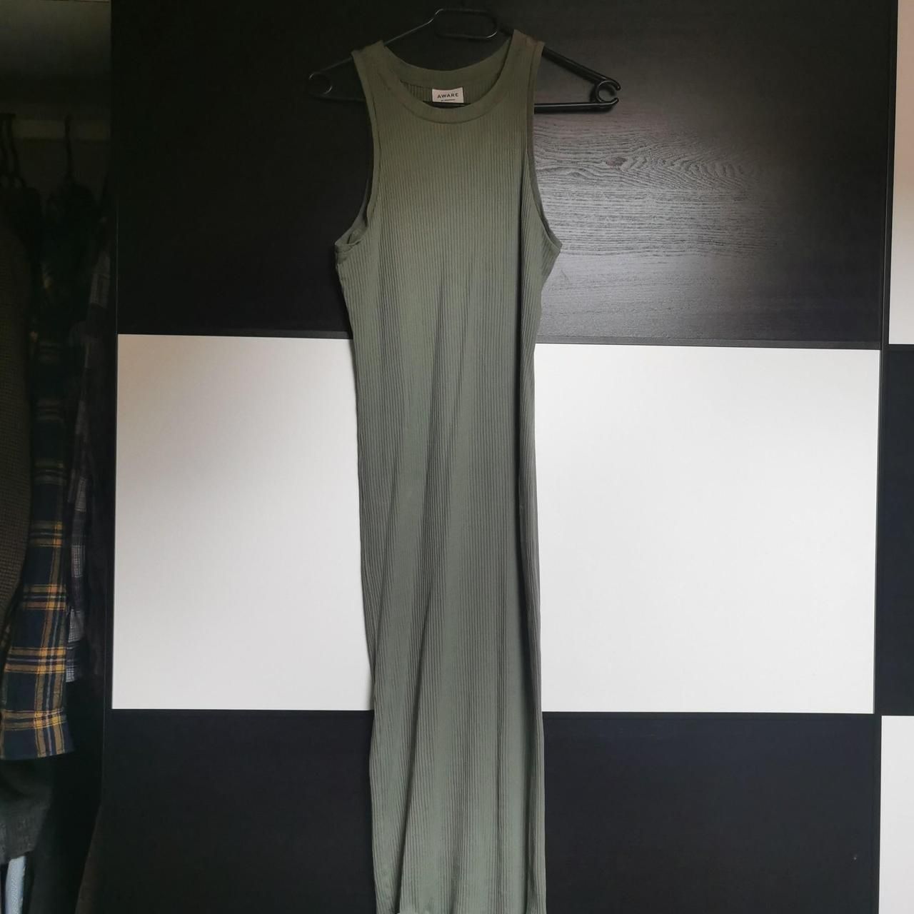 Vero Moda Vestiti: Geripptes Sommerkleid Khaki jersey VERO MODA – Nuovo (secondo la descrizione) da Ringgenberg BE venduto da Vinyl.Love 2