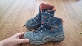 Lowa Wanderschuhe