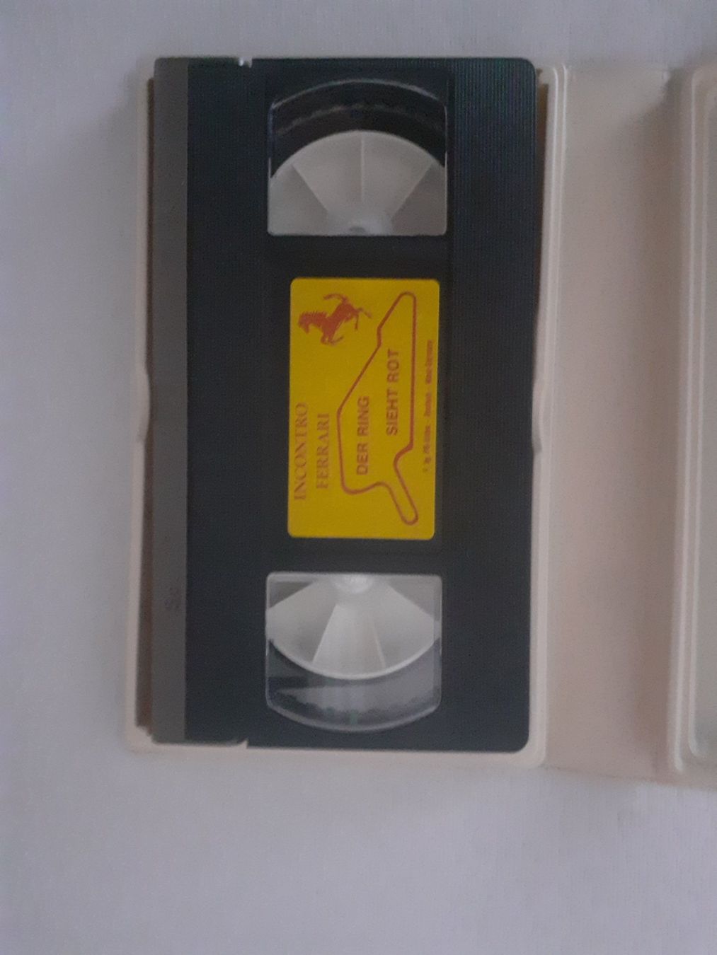 Tutti i VHS: VHS / Incontro Ferrari, der Ring sieht rot – Usato da Aarburg venduto da Hktm 2