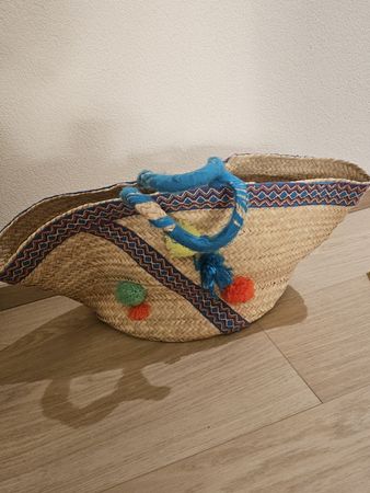 Sac cabas en paille d'été