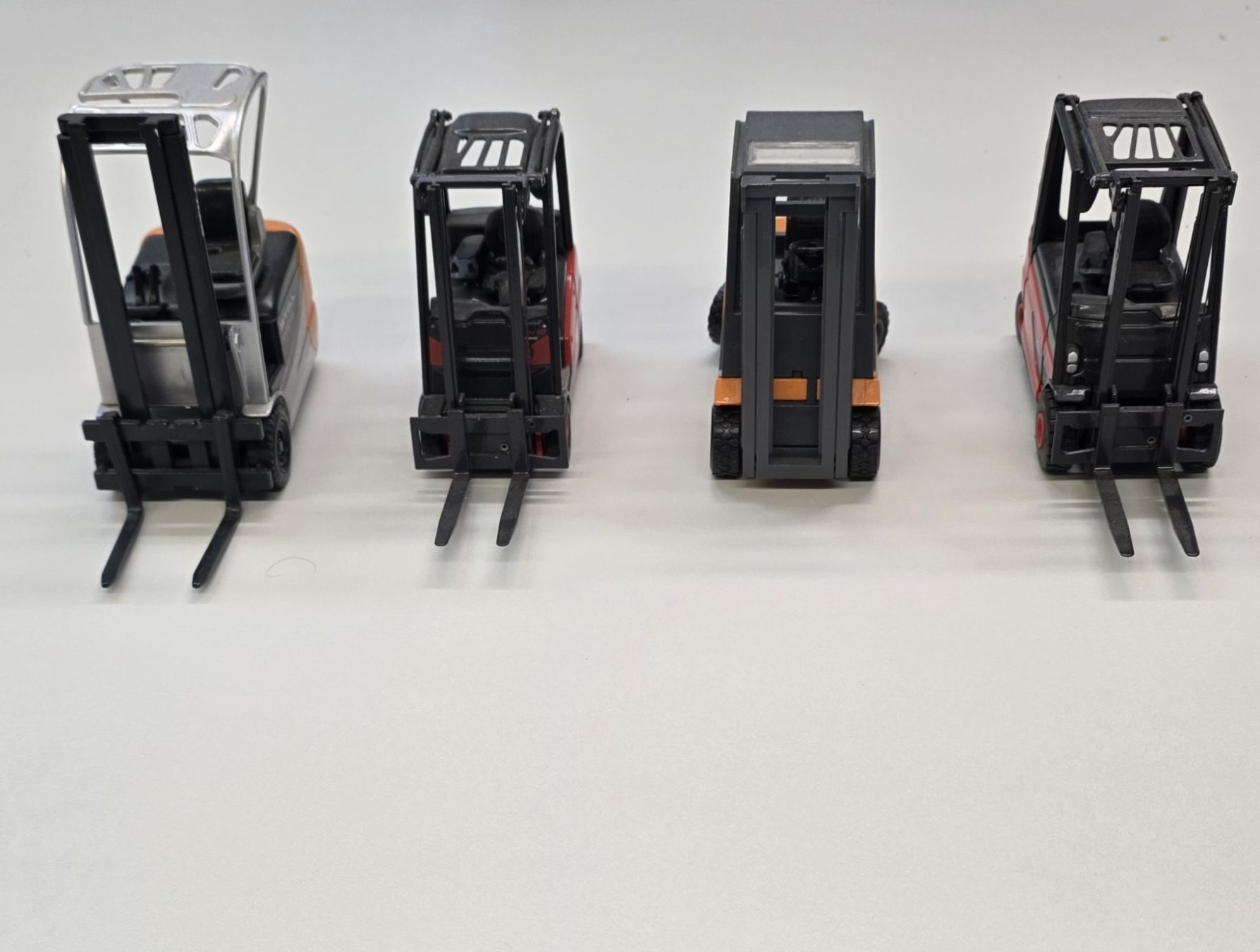 Kits de montage: Stapler Modelle / Shell Tankwagen – D'occasion à Dietlikon par Dilara5 2