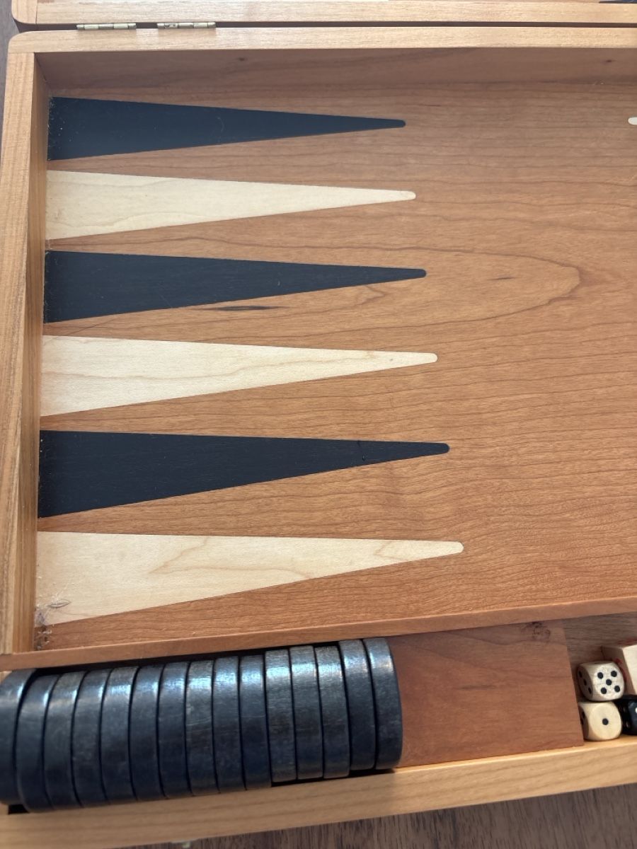 Giochi: Titel: Edles Backgammon Kirschbaumholz - Manufakturqualität  – Usato da Kriens venduto da mir_v8ww 1