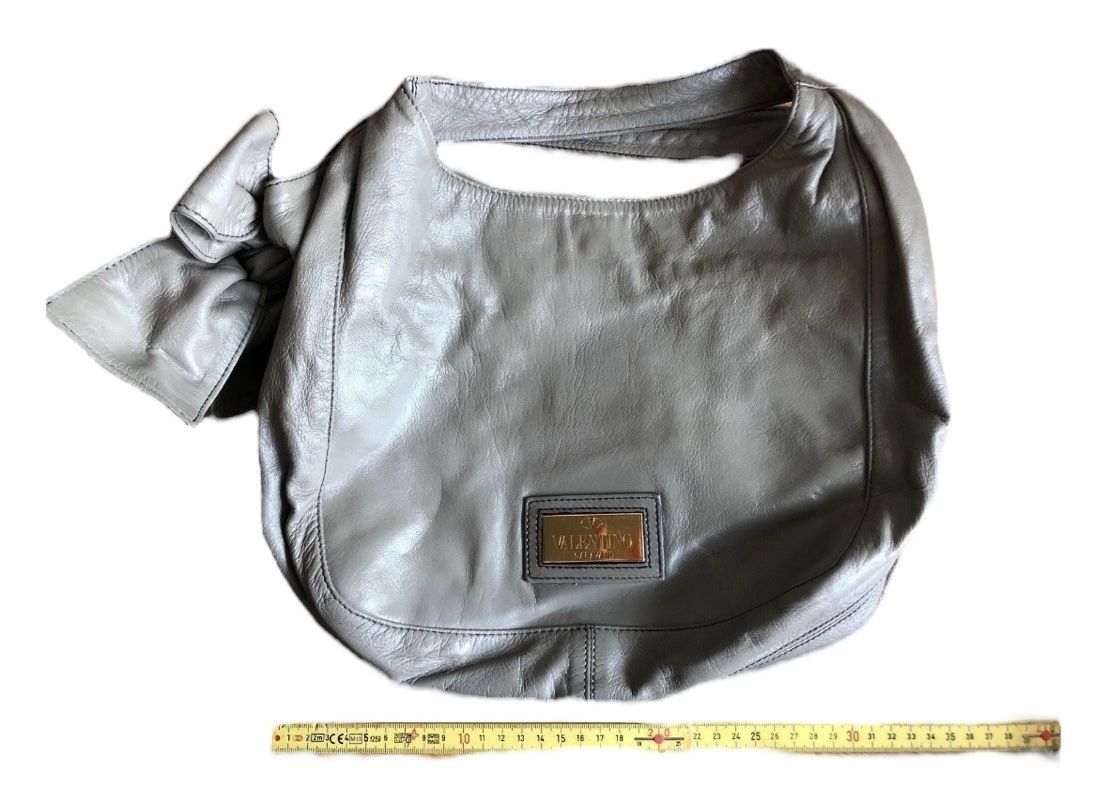 Valentino Borse da donna: Sac Valentino  / Handtasche – Usato da Dotzigen venduto da SecondHandGems