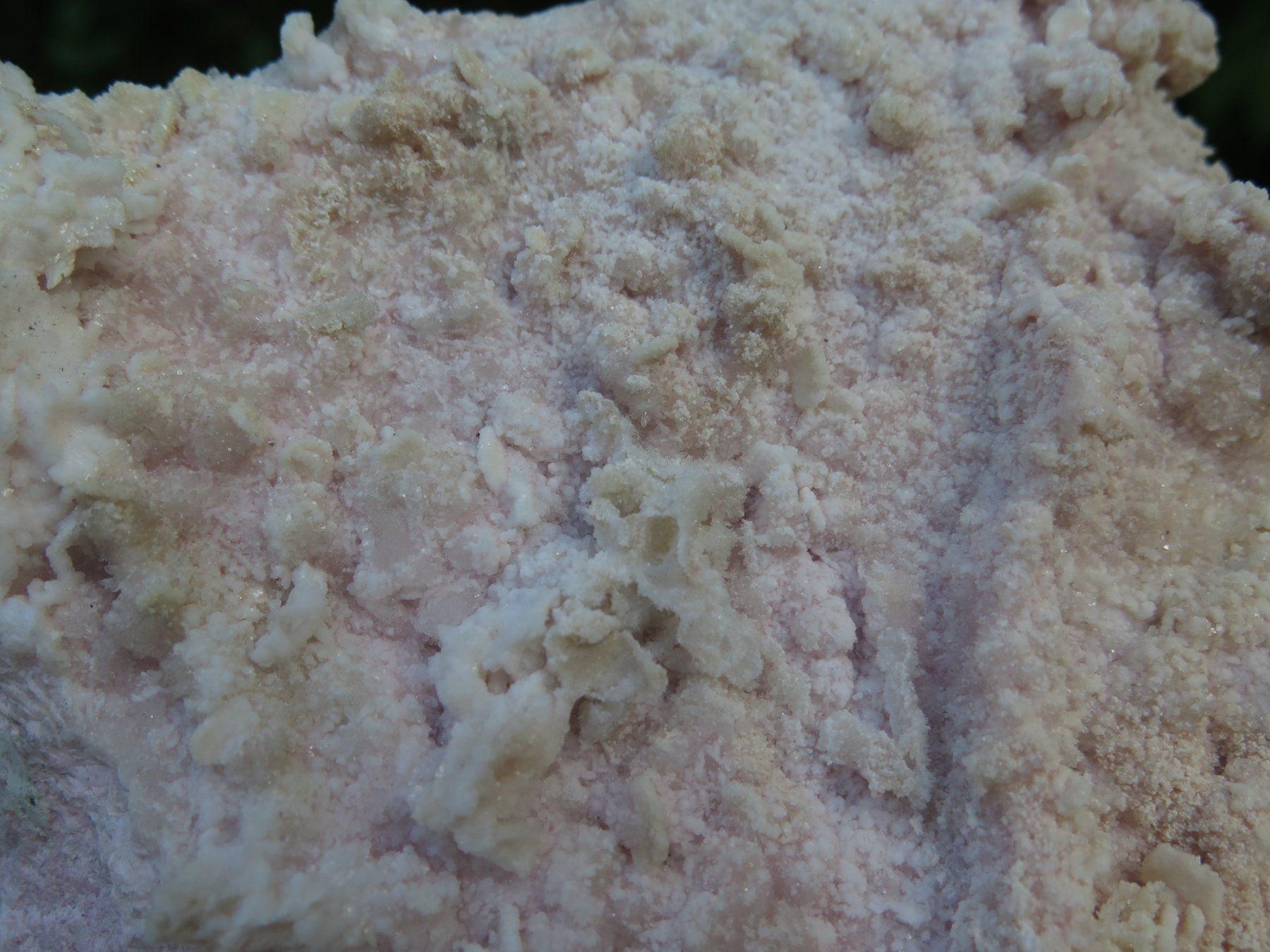Minerali & Pietre curative: Manganocalcit von Rumänien ca.1416 gr. – Usato da Schaffhausen venduto da Yamakana51L8736OQ8 3