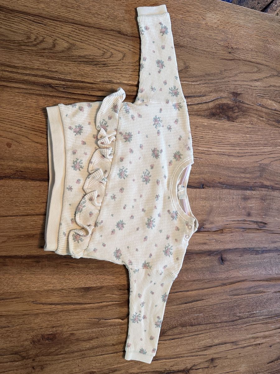 Zara Lotti & Set di vestiti: Kinder Set / Kinder Kleider 80/86 – Usato da Ebikon venduto da amaxandx 8