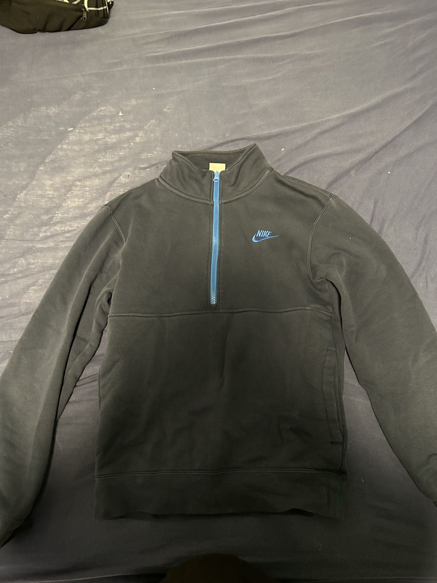 Nike Maglioni & Felpe: Nike half zipper – Nuovo (secondo la descrizione) da Oberägeri venduto da liv_n6yh