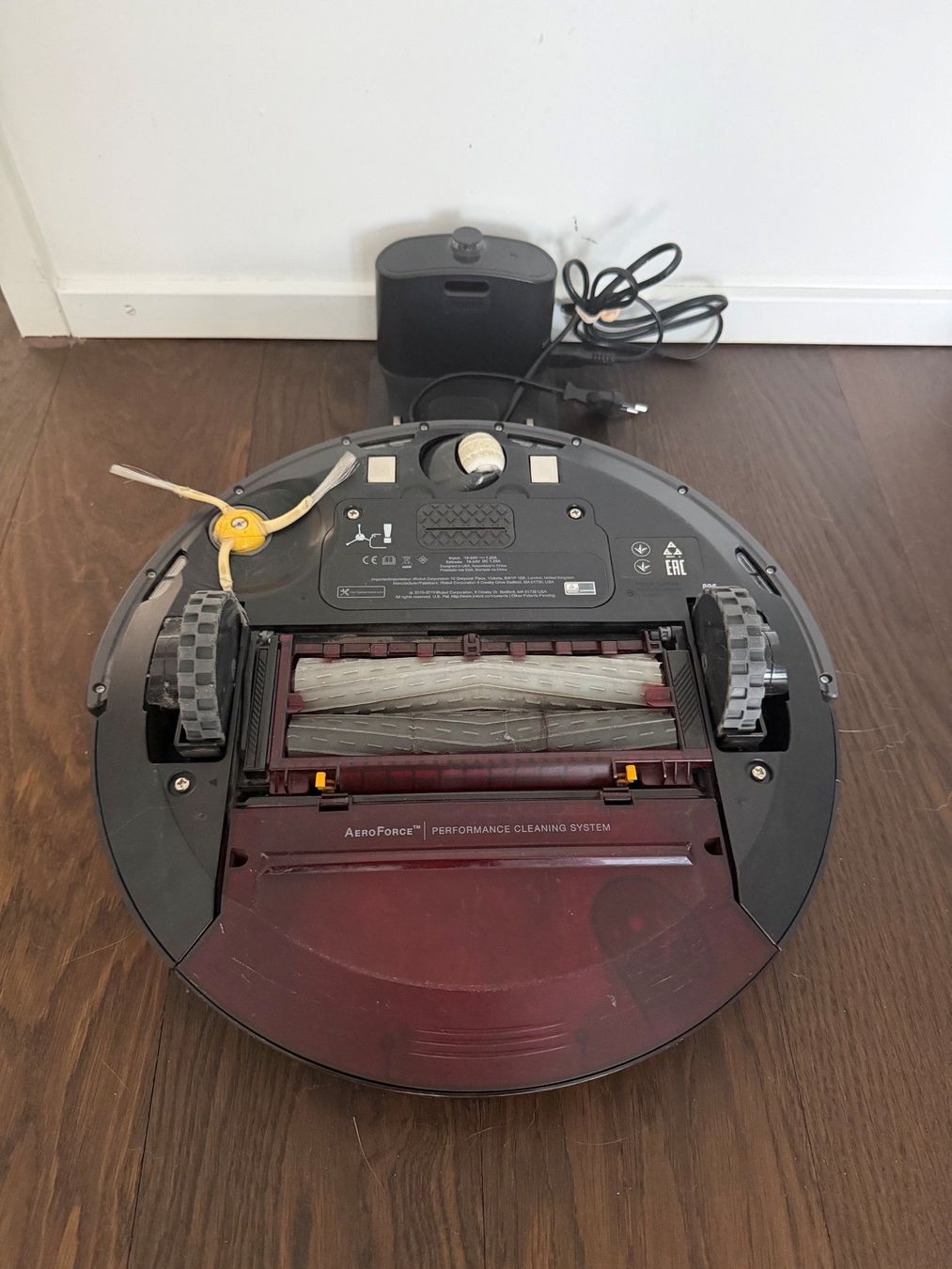 Irobot Aspirateurs & Accessoires: iRobot Roomba 865 Saugroboter – D'occasion à Allenwinden par Zuger89 2