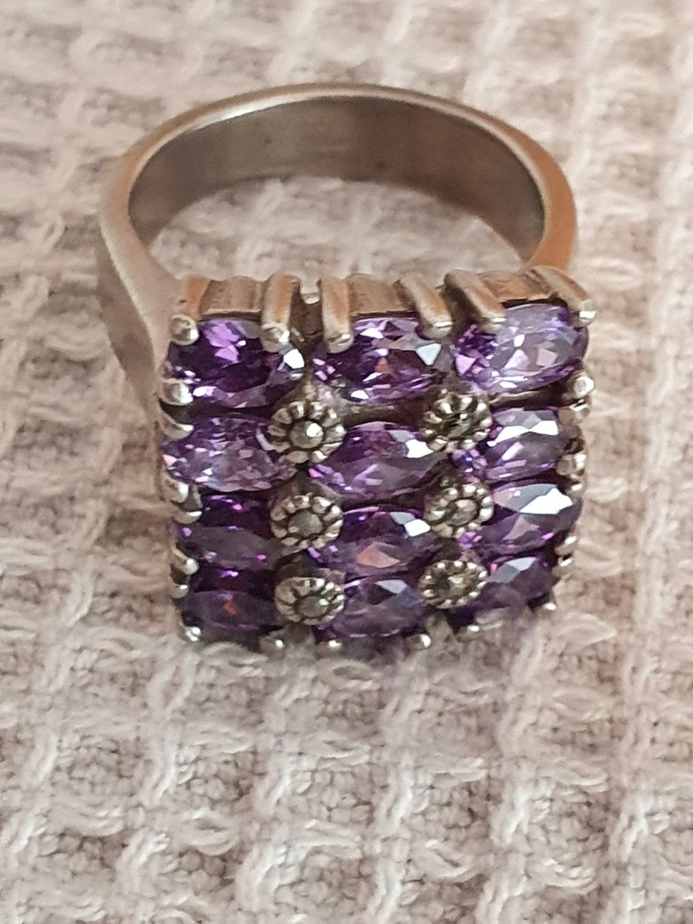 Anelli: Herrlicher Vintage Amethyst-Ring aus 925er Silber – Usato da Wohlen AG venduto da palmsprings 8