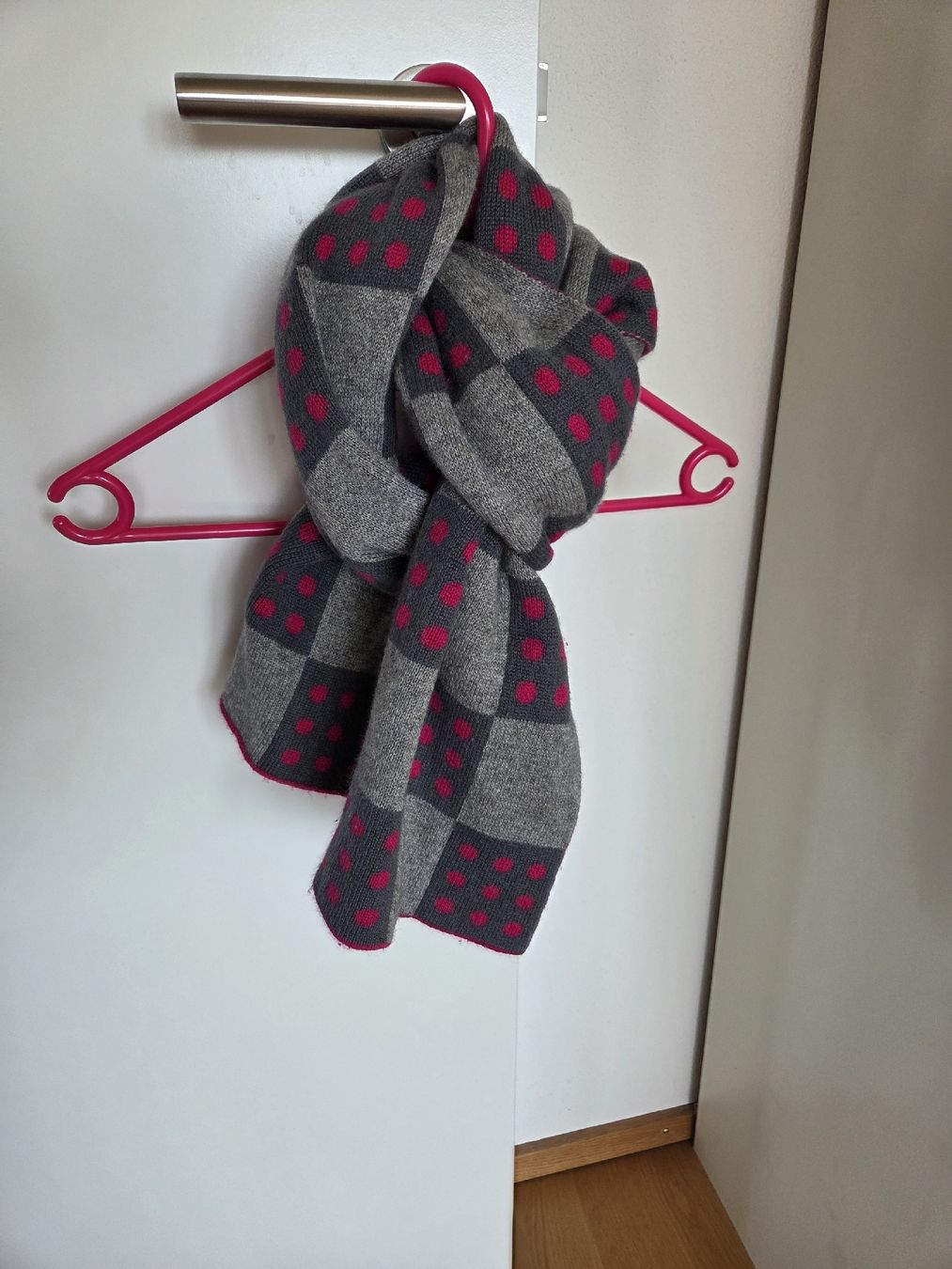 Foulard & Sciarpe: Eric Bompard Kaschmir-Seide Schal, grau-pink – Usato da Villars-sur-Glâne venduto da richardette 3