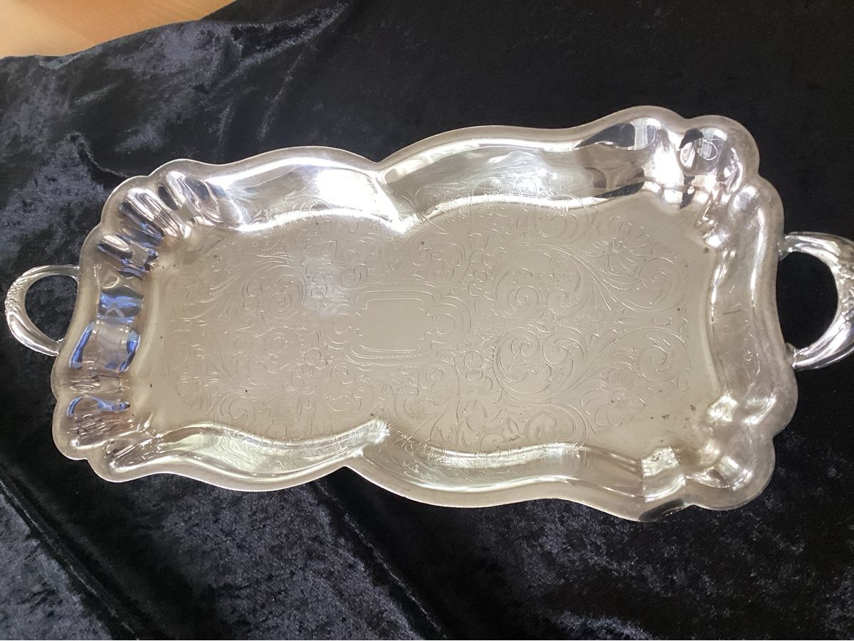 Piatti di portata: Serviertablett „5th Ave Silver Co“versilbert m.Griffen antik – Usato da Nunningen venduto da Vintage59 3