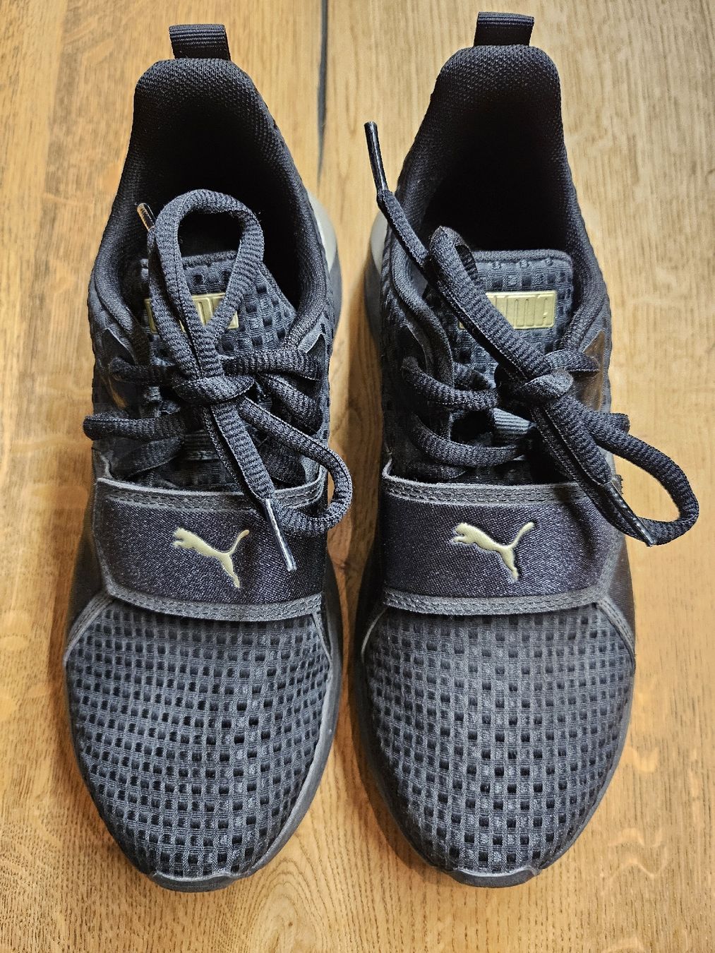 Puma Scarpe da donna: Sneakers Puma – Usato da Herzogenbuchsee venduto da bema66