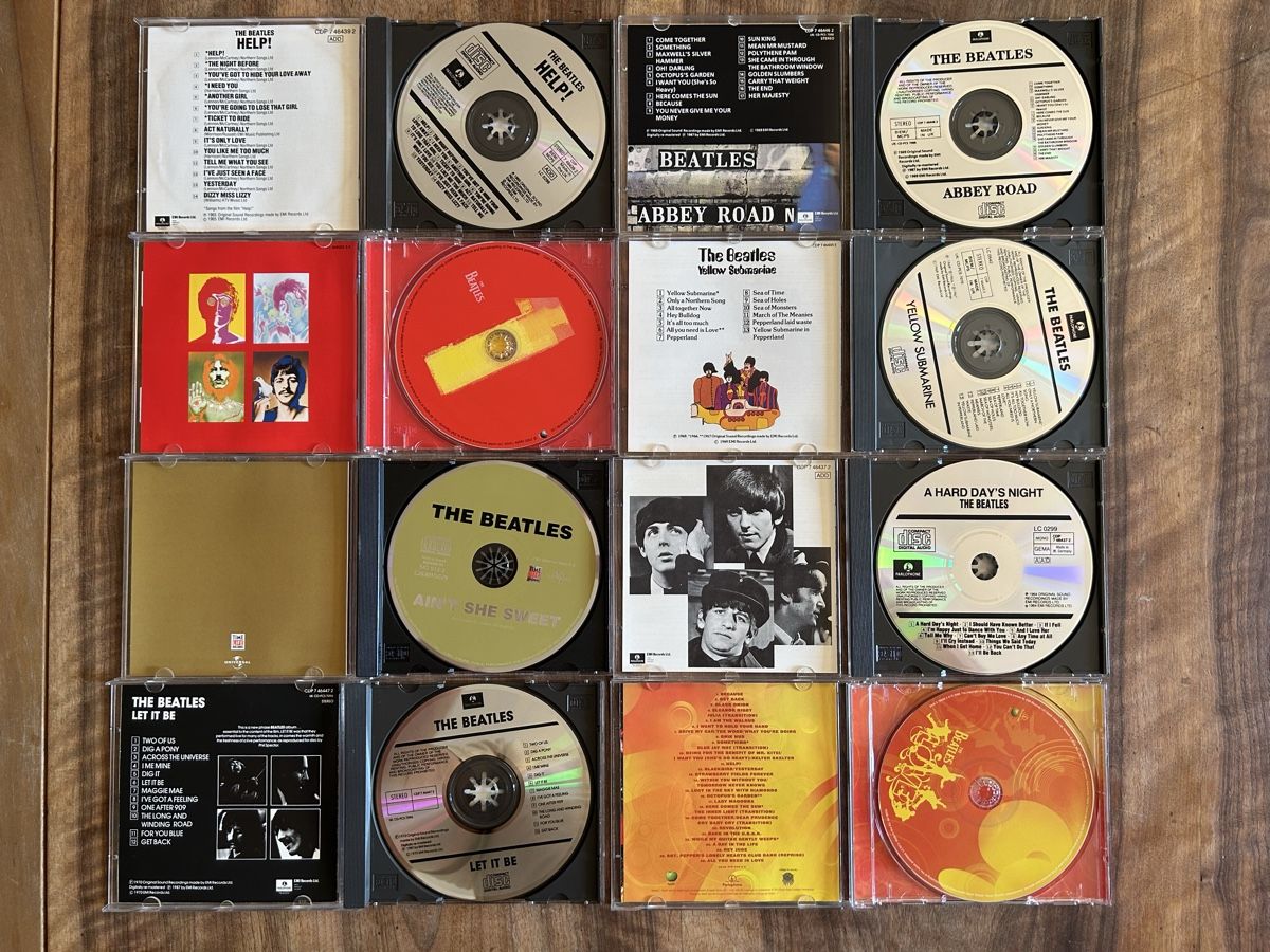 CD: The Beatles - 8 LP - CD-Sammlung – Usato da Bern venduto da Carhead 2