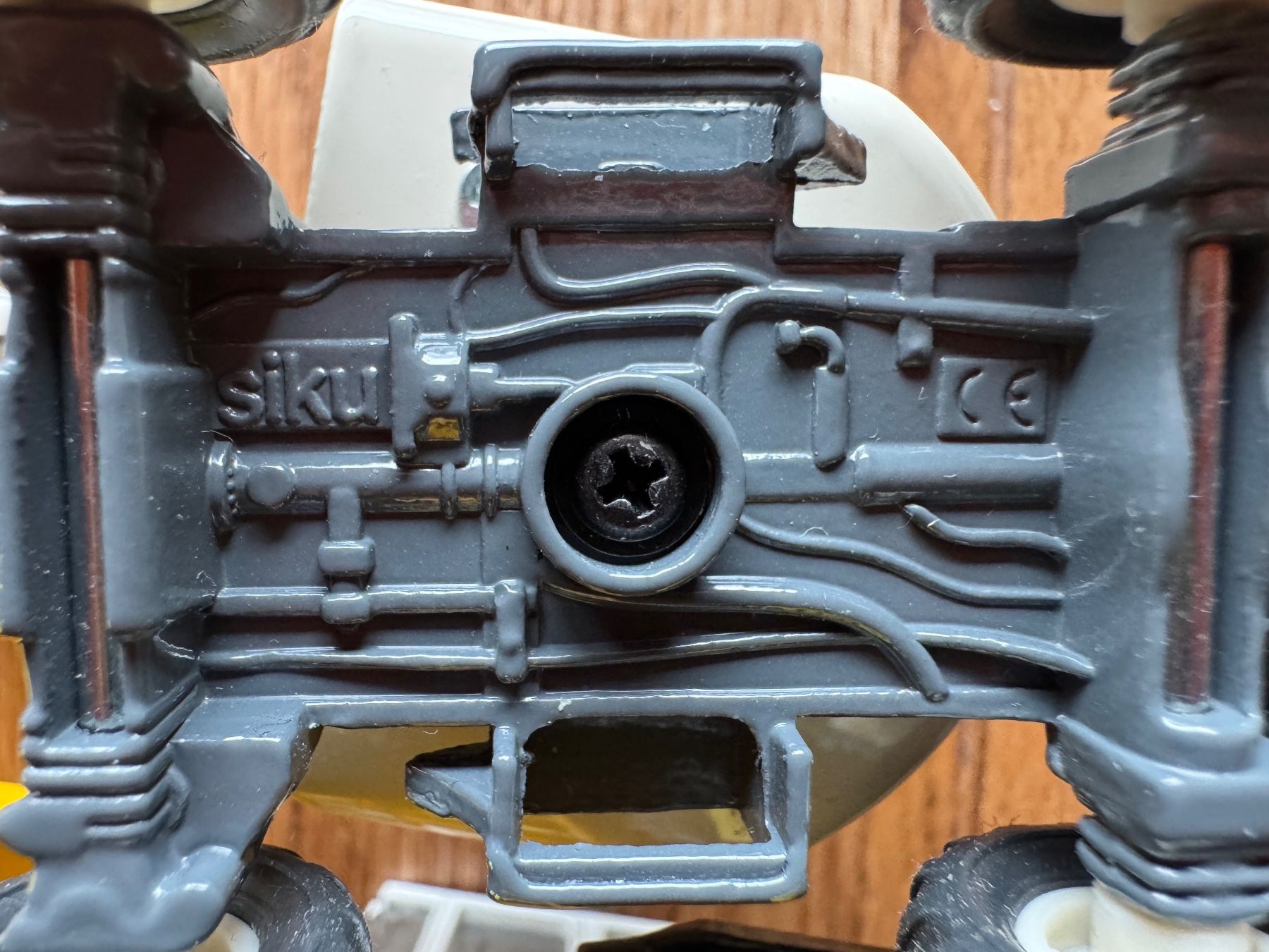 Kit di modellismo & Modellini statici: Traktor, Bagger 3 Stück – Usato da Zürich venduto da Octopus-275 8