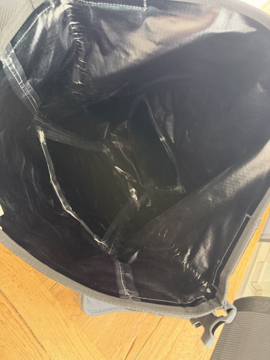 Oakley Sacs à dos: Oakley Hydrofuse Rucksack – D'occasion à Forch par mtor83 5