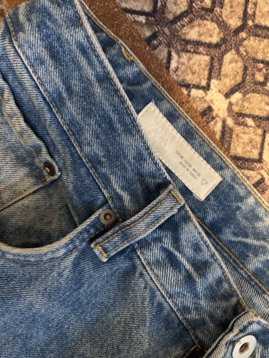 Zara Jeans: Zarra flared jeans – Neu (gemäss Beschreibung) aus Dietlikon von nab_tj9m 1
