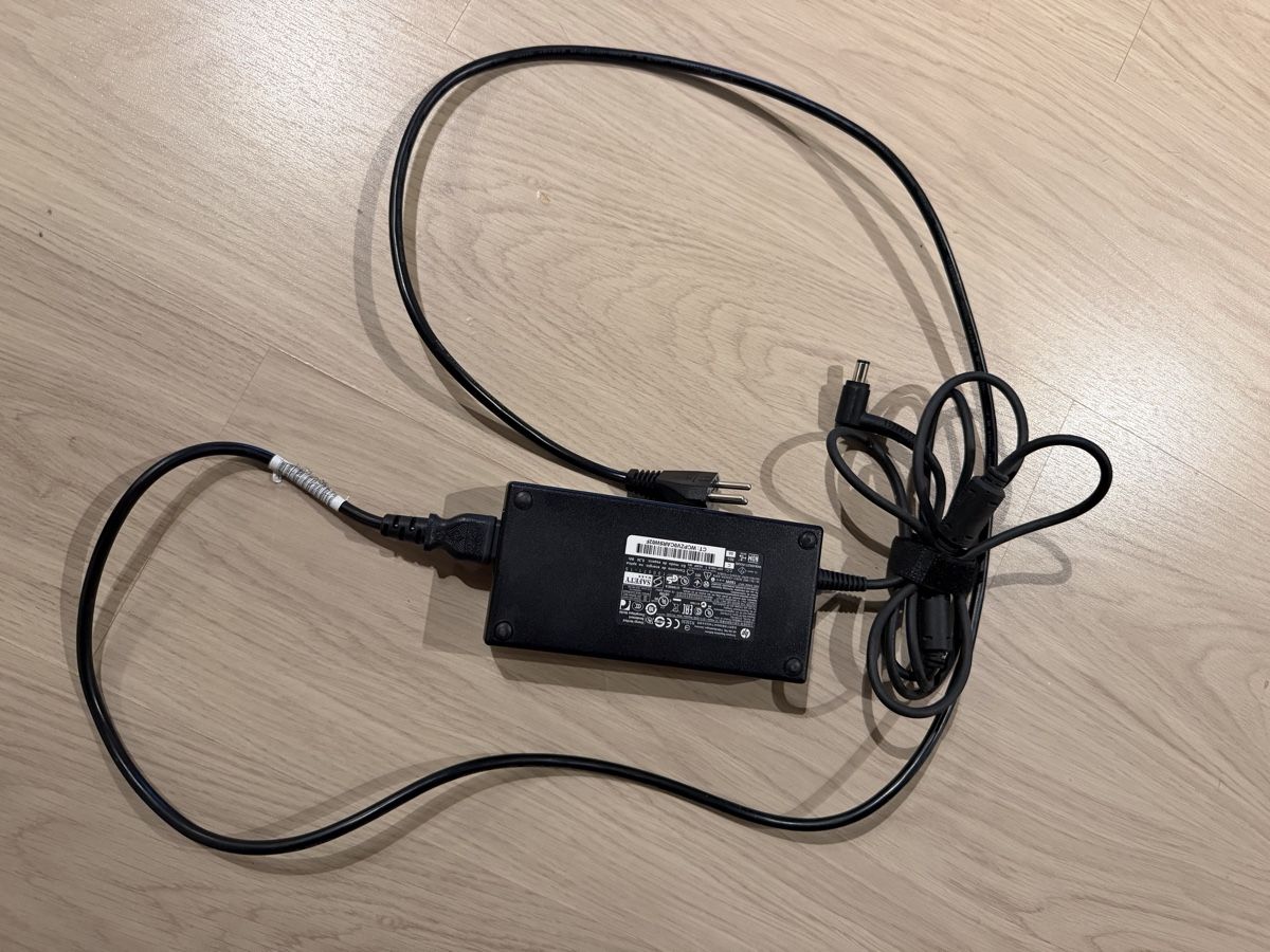 Hewlett Packard Docking station: HP Dockingstation Thunderbolt 120W 0.7m Kabel inkl. Netzteil – Usato da Auenstein venduto da Robin_1990 3