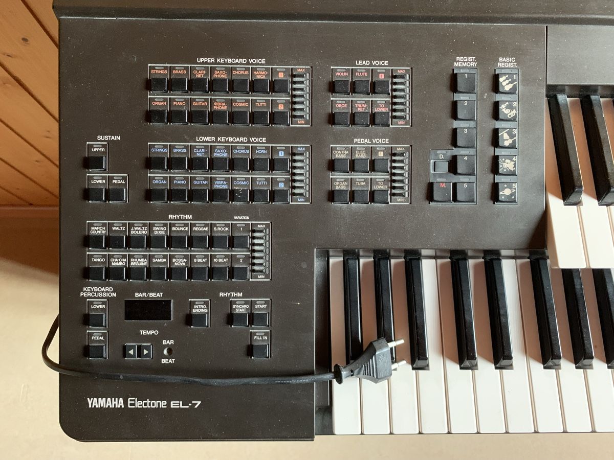 Yamaha Strumenti musicali: Elektrische Orgel Yamaha Electone EL-7 – Usato da Grenchen venduto da stefport 1