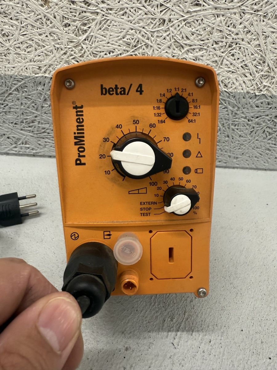 Altri prodotti elettronici: Dosierpumpe ProMinent – Usato da Dietlikon venduto da DIVO 2