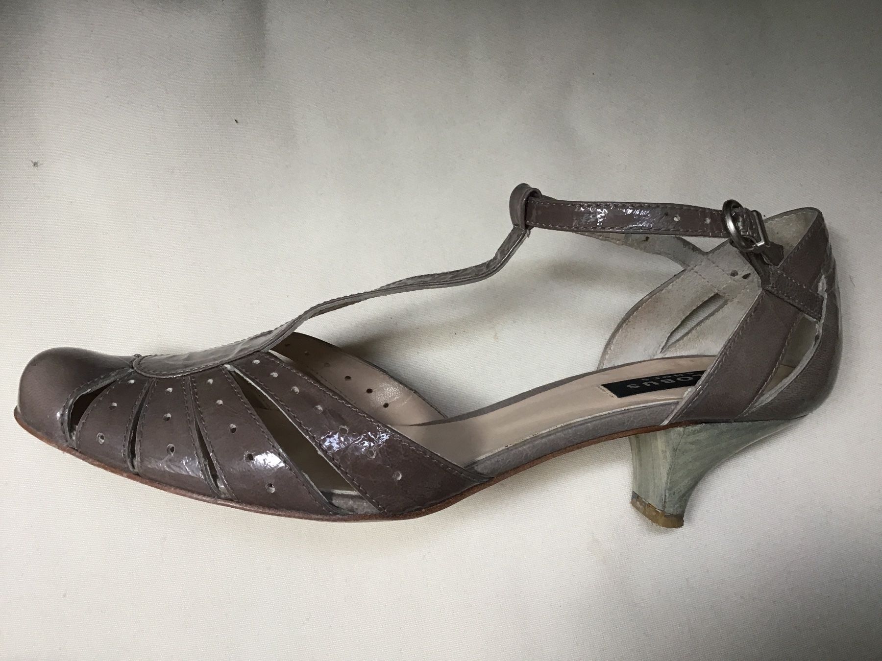 Globus Scarpe da donna: PUMPS GRIS CLAIR GLOBUS GR. 36 – Usato da Glattfelden venduto da ire_w6h2 1