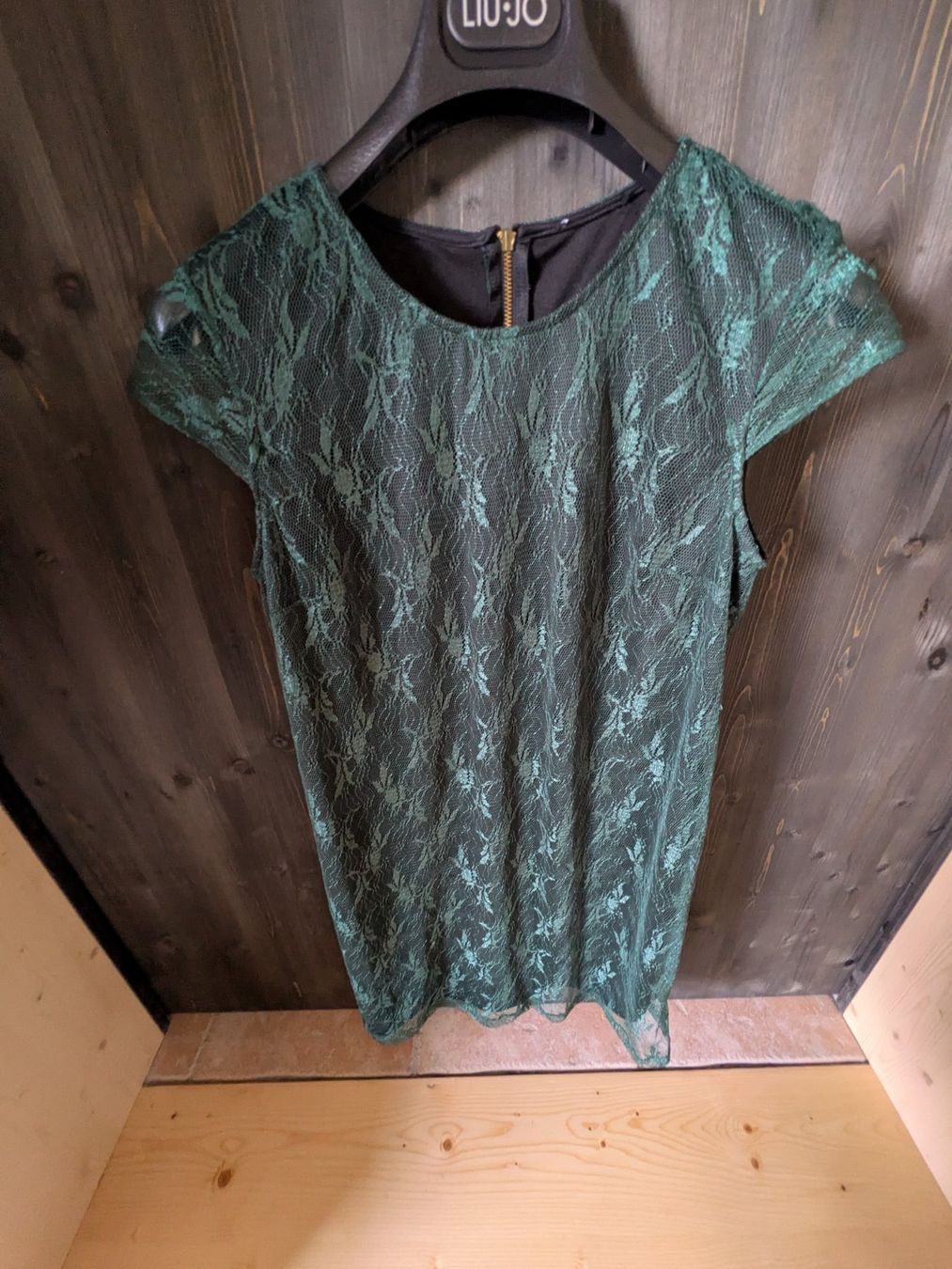 Liu Jo Top: Haut en dentelle vert Liu Jo taille 38 – Usato da Pringy venduto da Antic_Alpina