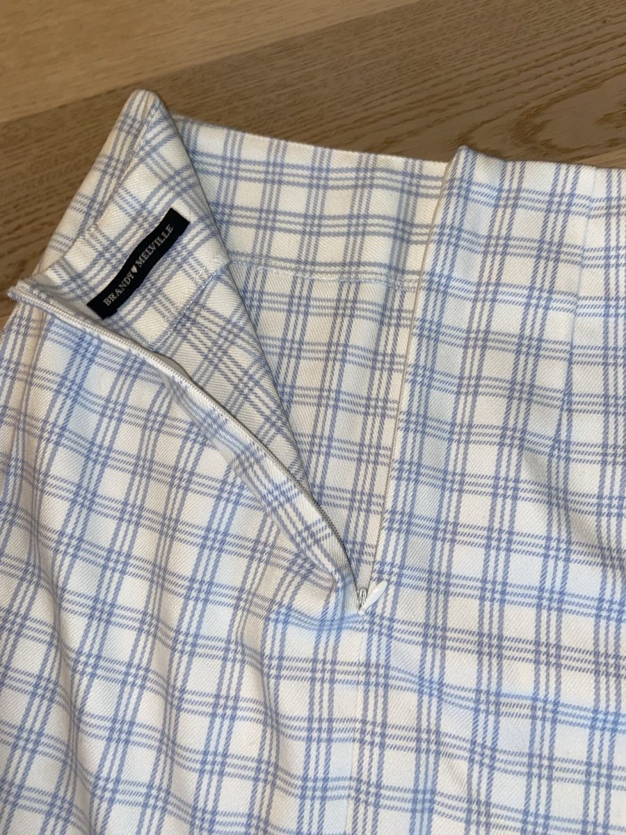 Brandy Melville Röcke: Rock – Neu (gemäss Beschreibung) aus Wabern von Jul_66 2