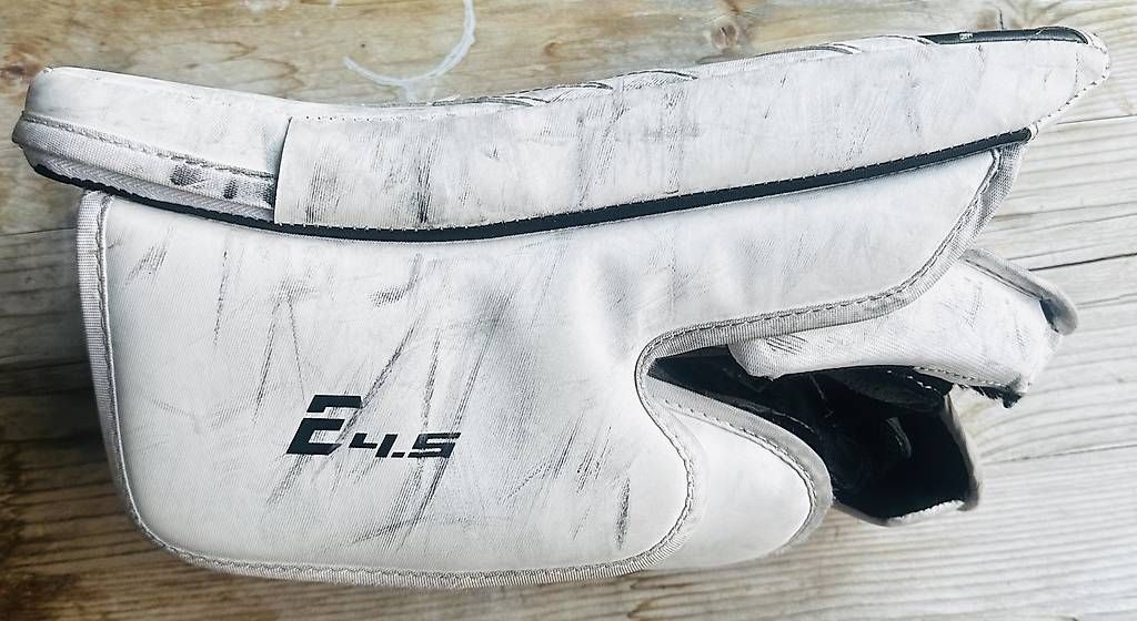 Gants: CCM E 4.5 – D'occasion à Buochs par pas_687f